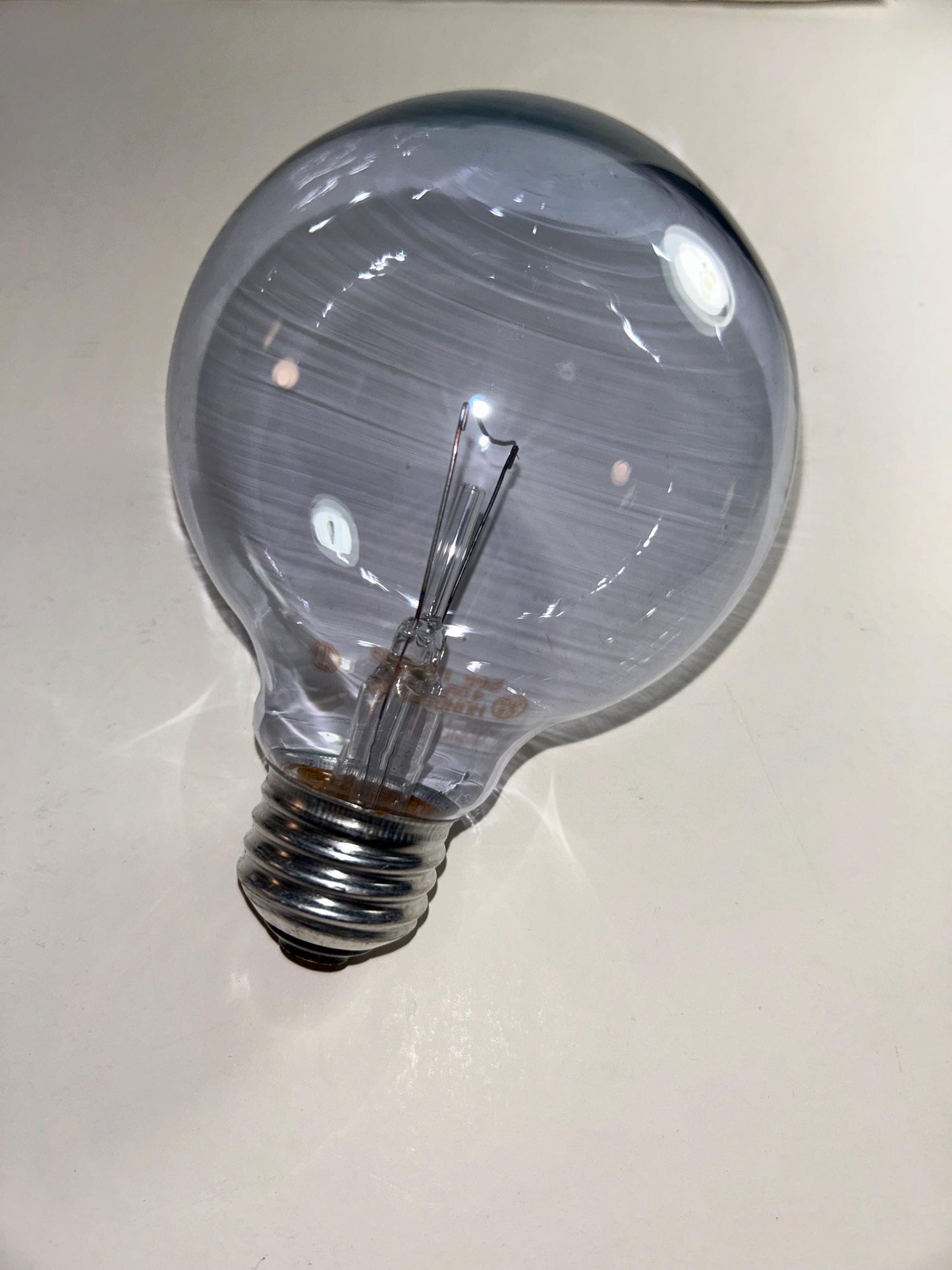 Clear G25 Globe Light Bulbs: 40W E26 Medium Base, 265 Lumens (3-Pack)